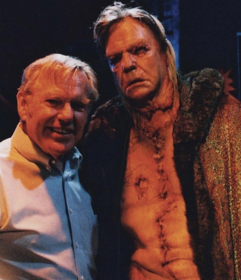 Bill Moseley and Harrison Young in House Of 1000 Corpses